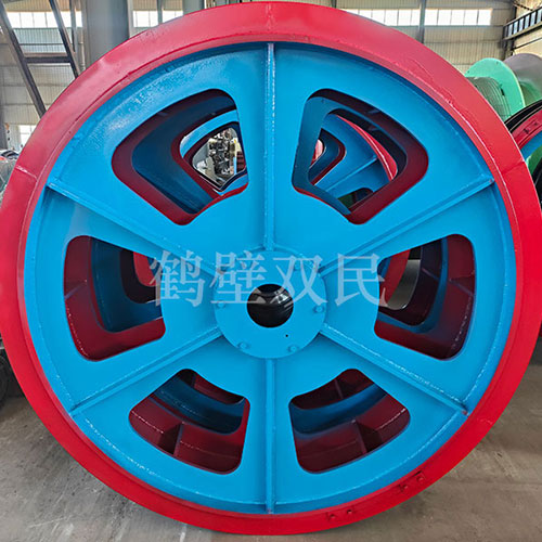 鶴壁市雙民礦山機械有限公司雙槽天輪發(fā)貨現(xiàn)場！